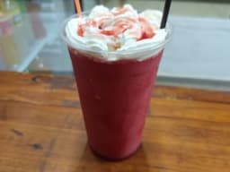 Daikiri de frutilla con crema